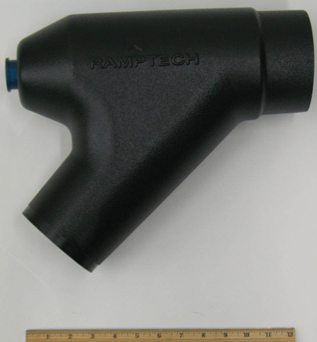 Body Lavatory Coupling for Aviation Ground Support Equipment