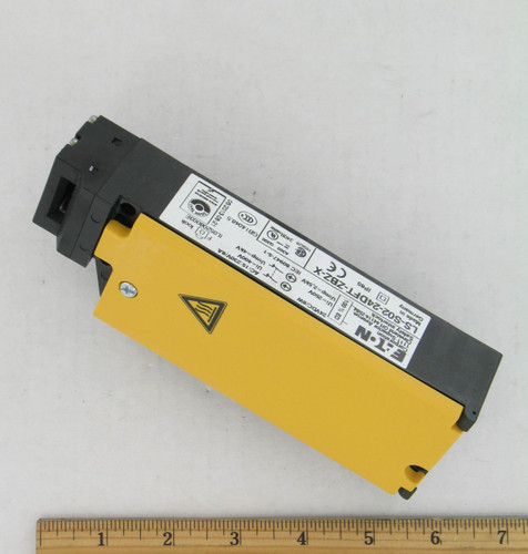 Safety Interlock Switch with 2NC Contacts for Aviation Ground Support Equipment