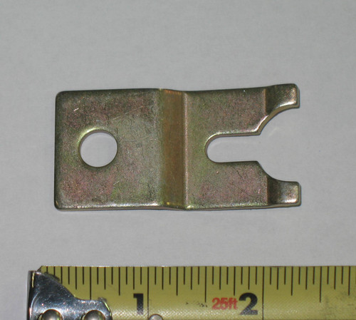 CLIP, RETAINER VACUUM MODULATOR