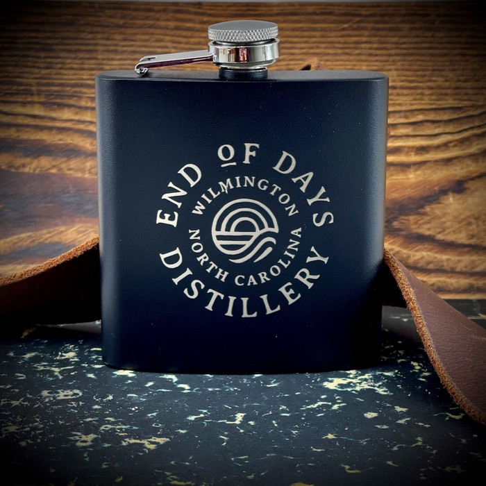 https://cdn11.bigcommerce.com/s-afj0w/images/stencil/700x859/products/250/3496/End_OF_Day_Black_Flask__19962.1636744292.jpg?c=2