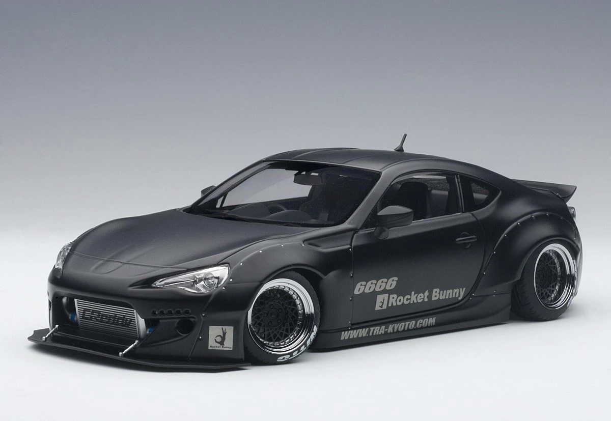 Auto art 1/18 78755 ROCKET BUNNY TOYOTA 86 (MATT BLACK/BLACK 