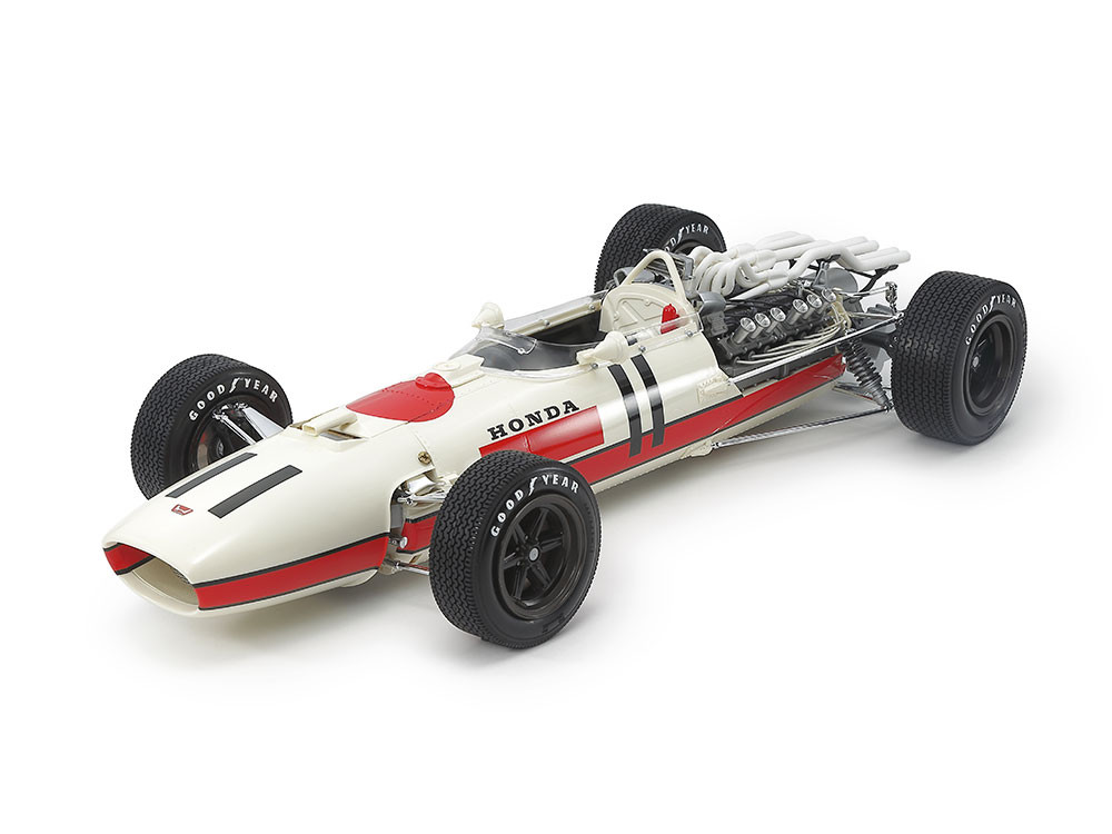 Tamiya 12032 - Classic 1/12 Honda RA273 Formula One kit [12032