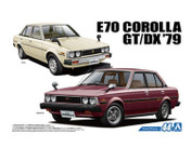 Aoshima - 1/24 The Model Car No.44 Toyota E70 Corolla Sedan GT/DX '79