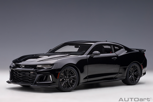 Auto Art 71207  CHEVROLET CAMARO ZL1 2017 (BLACK)