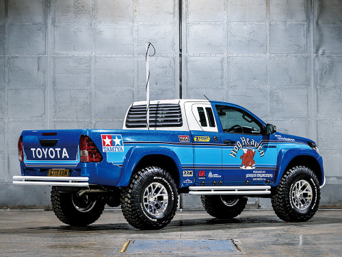 Tamiya 58663 - 1/10 Toyota Hilux Extra Cab
