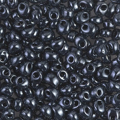 4mm Magatama - Gunmetal Metallic