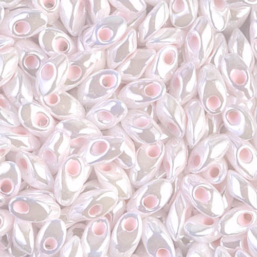 Long Magatamas - #427 Light Rose Pearl Luster