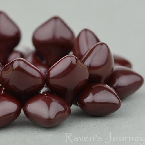 Spades (11x8mm) - Maroon Opaque