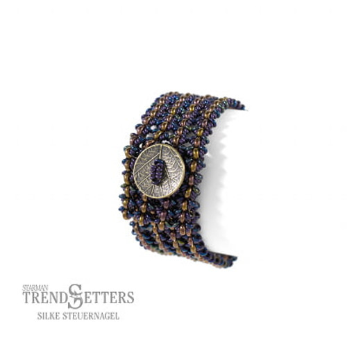 Gita Bracelet Designed by Silke Steuernagel  - Starman Trendsetters FREE Pattern