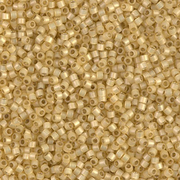 Delica Seed Bead - #2186 Duracoat Dyed Vinho Verde Transparent Silver-Lined Semi-Matte
