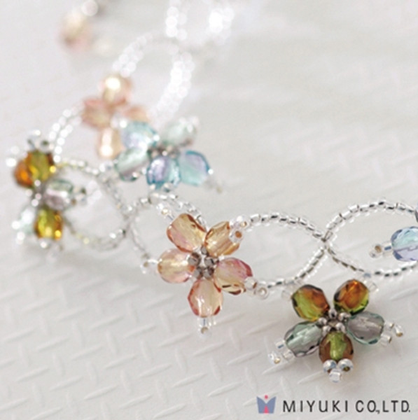 Miyuki Varied Flowers Bracelet Kit
