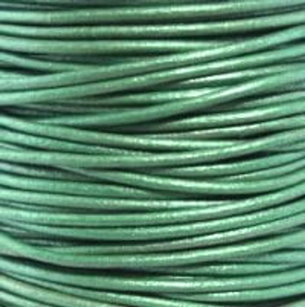 Round Leather Cord, 1.5mm: Metallic Lawn