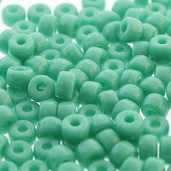 Matubo 2/0 Round - Turquoise Green Opaque