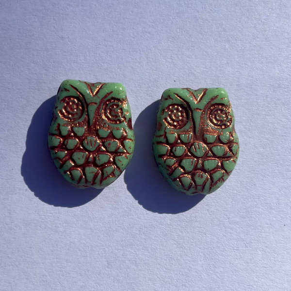 Horned Owl Bead (18x15mm) - Light Green with Copper Wash