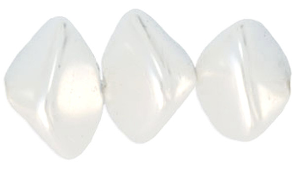 Wonky Oval 15x11mm - Pearl Coat - Blanca