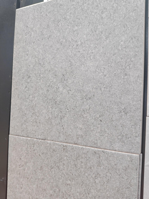 Edge Grey Matt 45.5