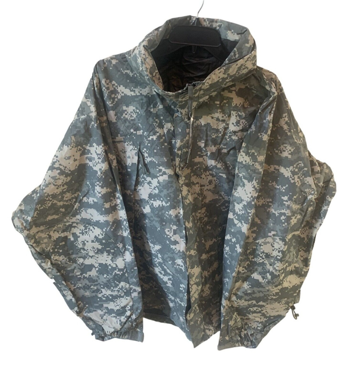 USA ECWCS Gen III Level Extreme Cold Wet Weather Jacket at Army
