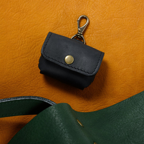 Reclaimed Leather AirPods Case Reclaimed Leather AirPods Case
