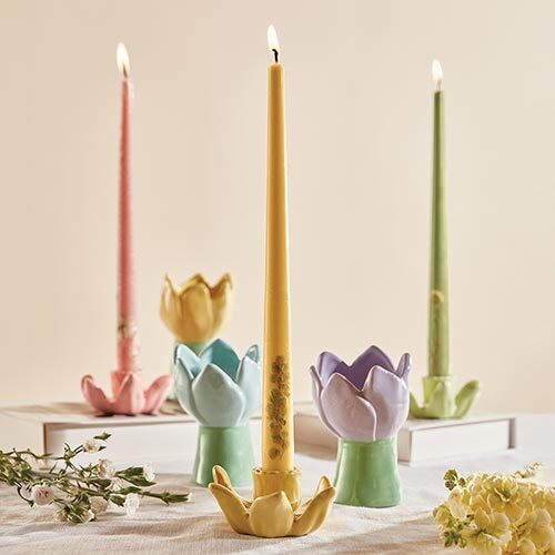 SHOP SPRING ACCENTS