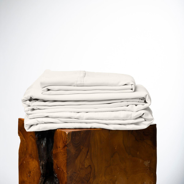 Olive + Crate Luxury Series 100% Tencel Eucalyptus Queen Size Sheets Set - 4PC Super Soft Cooling Bed Sheets | Deep Pocket to 18'' Flat, Fitted Sheet & 2 Pillowcases Ivory