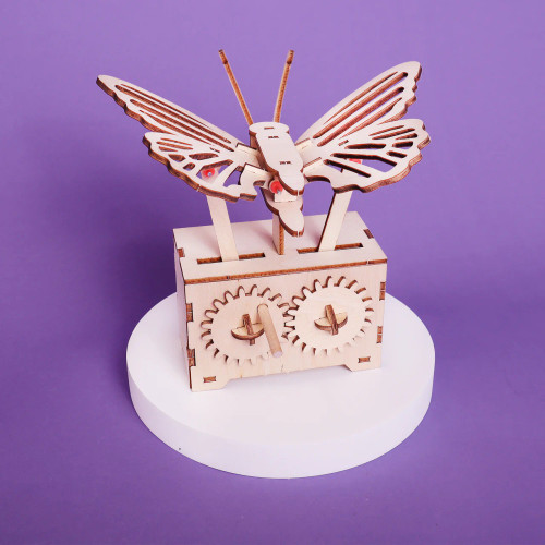 Kitsville DIY Stem Kit Fluttering Butterfly
