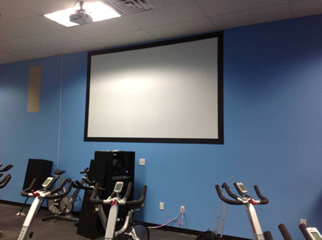 Paint On Screen Single-Coat Projection Screen Paint