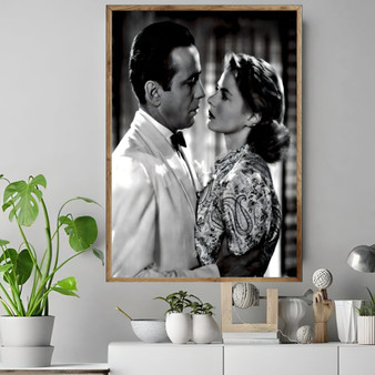 Humphrey Bogart and Ingrid Bergman in Casablanca