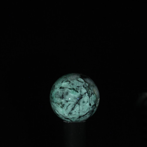 Emerald In Matrix Sphere #9156