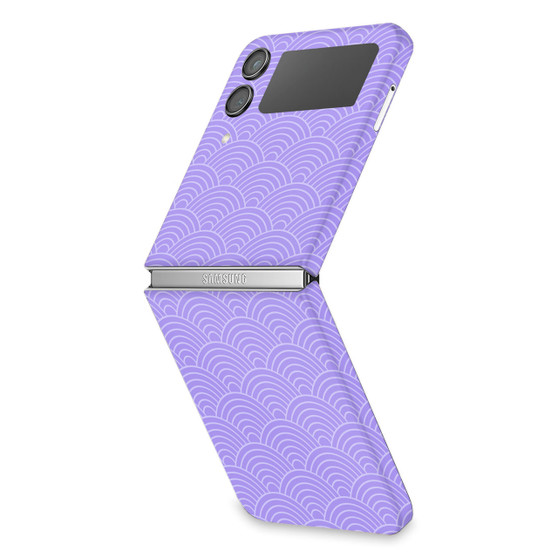 Purple Waves
Pattern
Samsung Galaxy Z Flip4 Skin Wrap