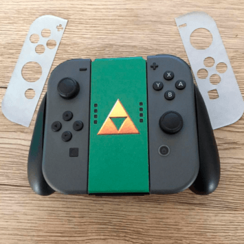 triforce-joycons-removed.png