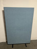 Vertical Blue Divider (EB9-2D6-E610