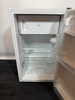 Igenix White Undercounter Fridge (46E-7E5-F92)
