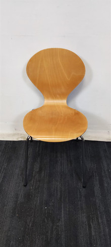 Wooden Stackable Chairs (186-EB9-D89)