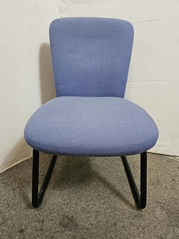 Light Blue And Black Chair (2E8-73D-A51)