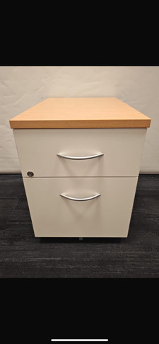 White And Oak Pedestals (322-0CC-B4F)