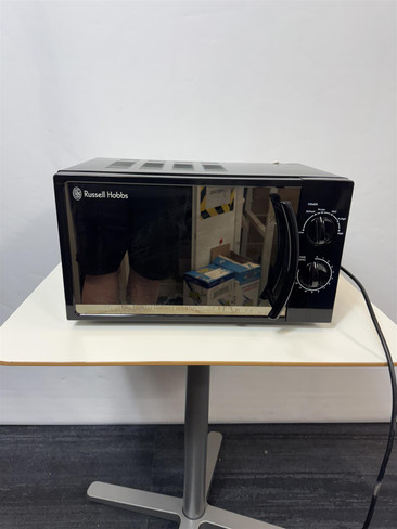 Russell Hobbs Black Microwave (C9F-861-509)