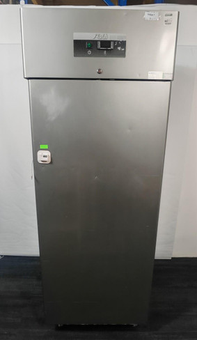 SAGI Upright Industrial Fridge (0FC-66A-543) SAGI Upright Industrial Fridge (0FC-66A-543)