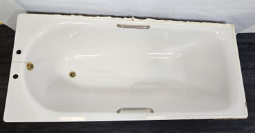 White Bath Tub (AEF-E5B-37F) White Bath Tub (AEF-E5B-37F)