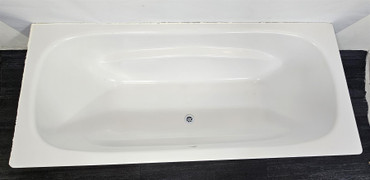 White Double Ended Bath Tub (A6A-362-D8B) White Double Ended Bath Tub (A6A-362-D8B)
