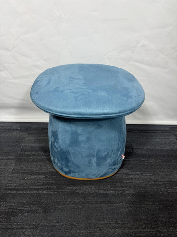 Knightsbridge Camira Blazer Stools (7B7-243-4CF)