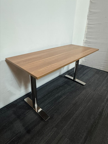 Kinnarps Walnut And Chrome Table 140x60  (94C-450-819)