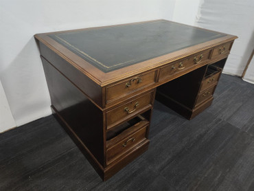 Victorian Walnut Partner Desk (664-4EC-042)