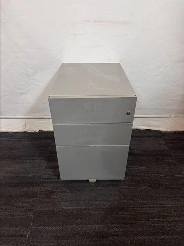 Grey 3 Draw Pedestals (2A5-39F-38A)