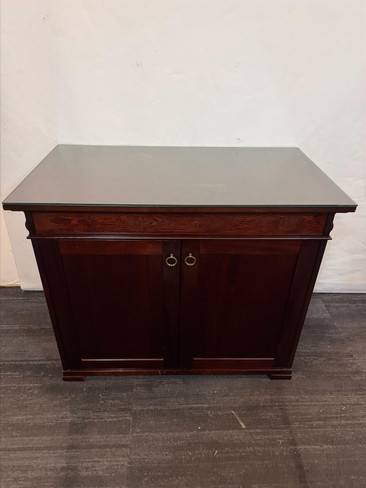 Mahogany Cupboard (7F7-FA1-B09)