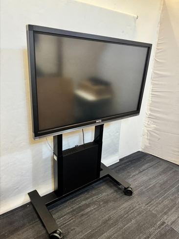Benq Black Mobile Tv Unit (51B-FEC-D16)