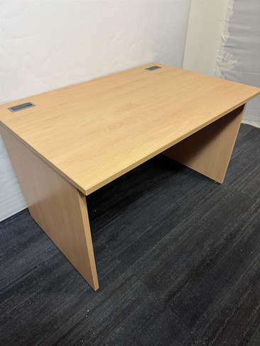 Beech Straight Desk 1200x800 (B26-38F-52B)
