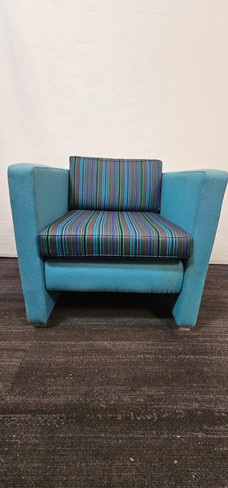 Blue Armchair (4BD-DE8-3C8)