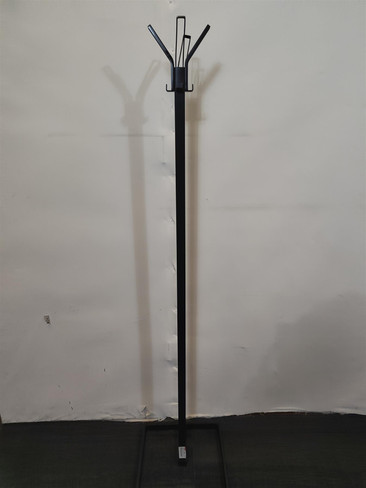 Black Coat Hanger (56E-CBC-C66)