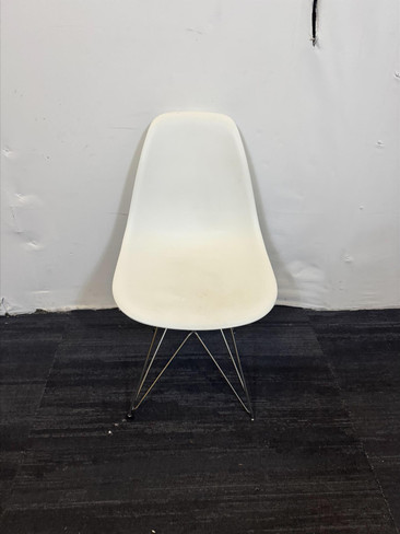 White Eiffel Chair (178-575-FE6)