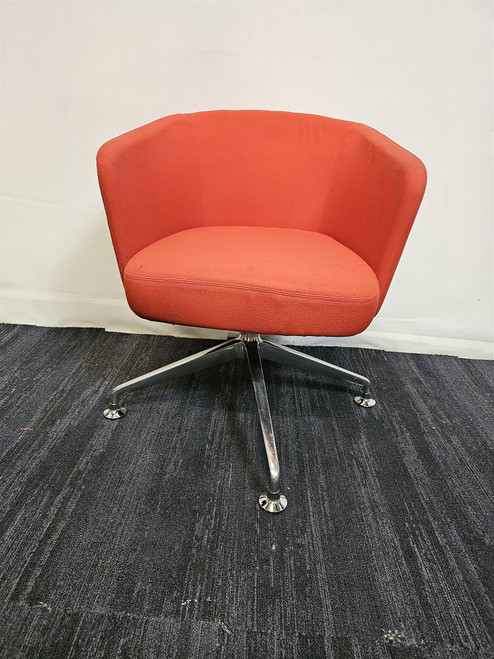 OrangeBox Orange Chair (8A0-6AE-2C6)